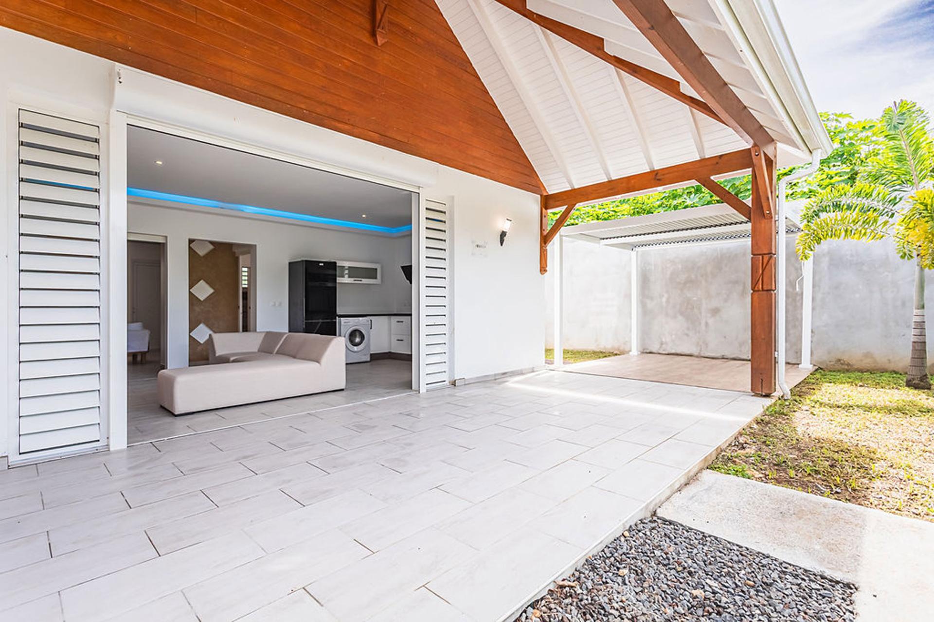 1.Location villa 2 chambres piscine Saint François Guadeloupe